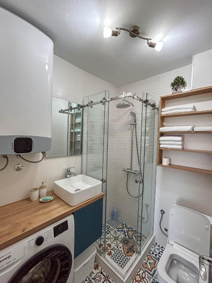 Sunrise Apartment Котор Экстерьер фото